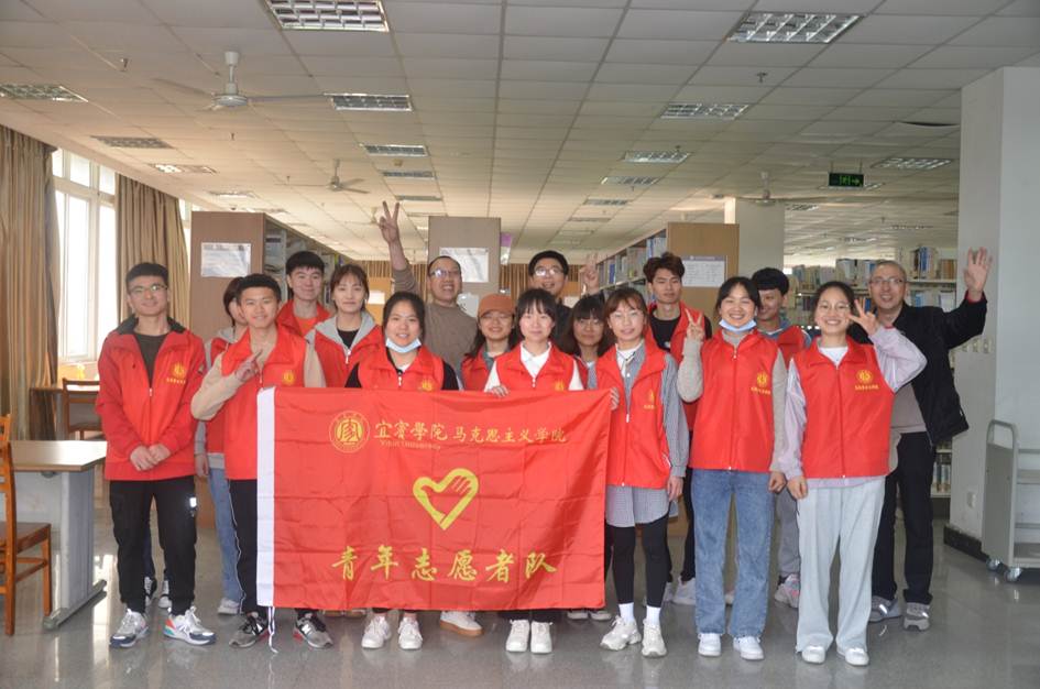 说明: E:\2021年\工作相关相片资料\39983B7161143F30833CAF63E0B0B085.jpg